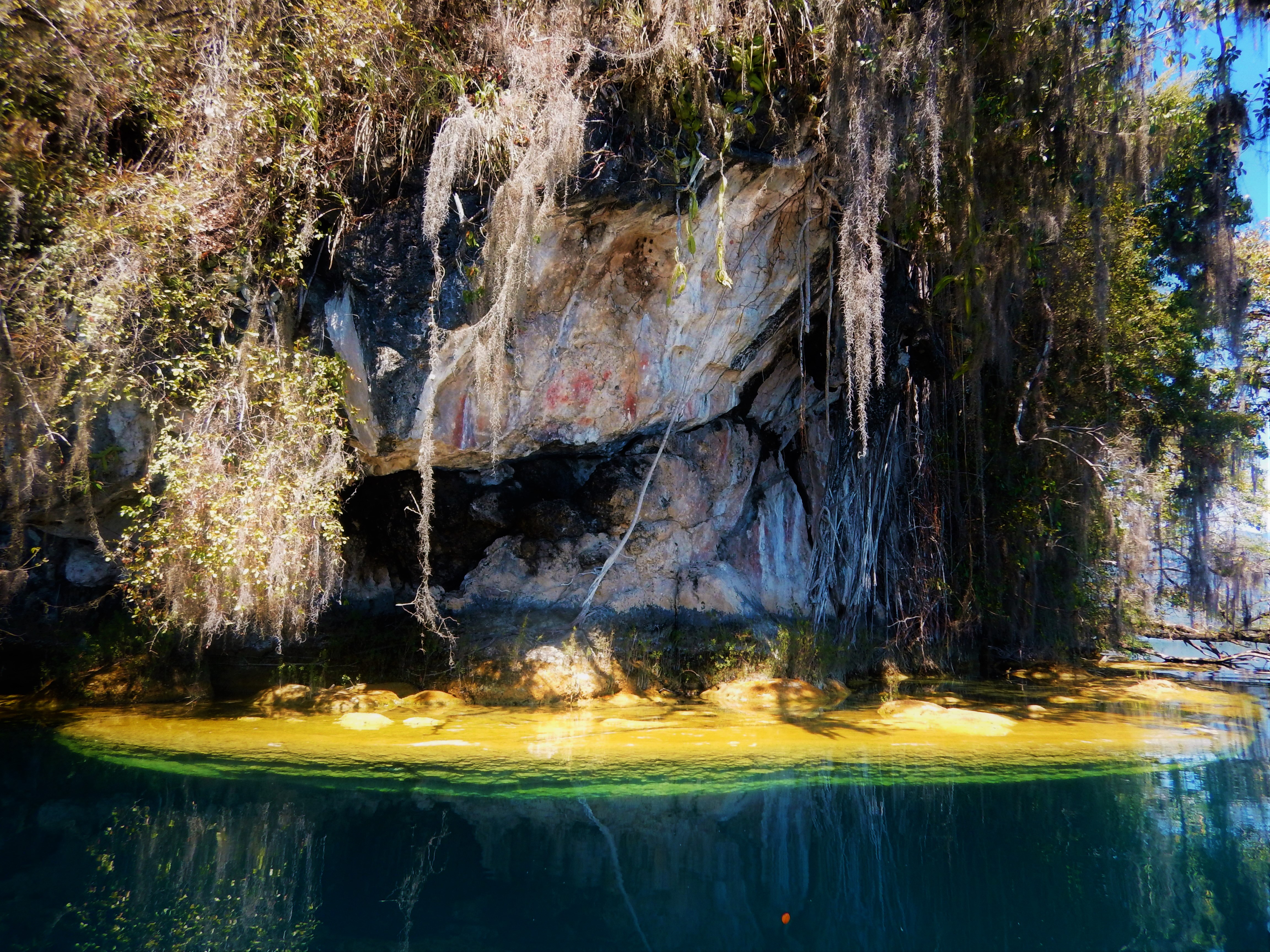 Pinturas rupestres, Laguna de Miramar, Chiapas